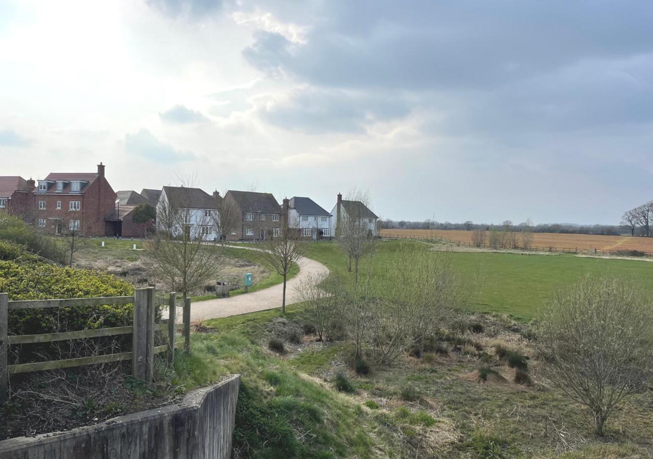 Ashford Holiday Home Sleeps 6 Free Parking Wifi Willesborough Екстериор снимка
