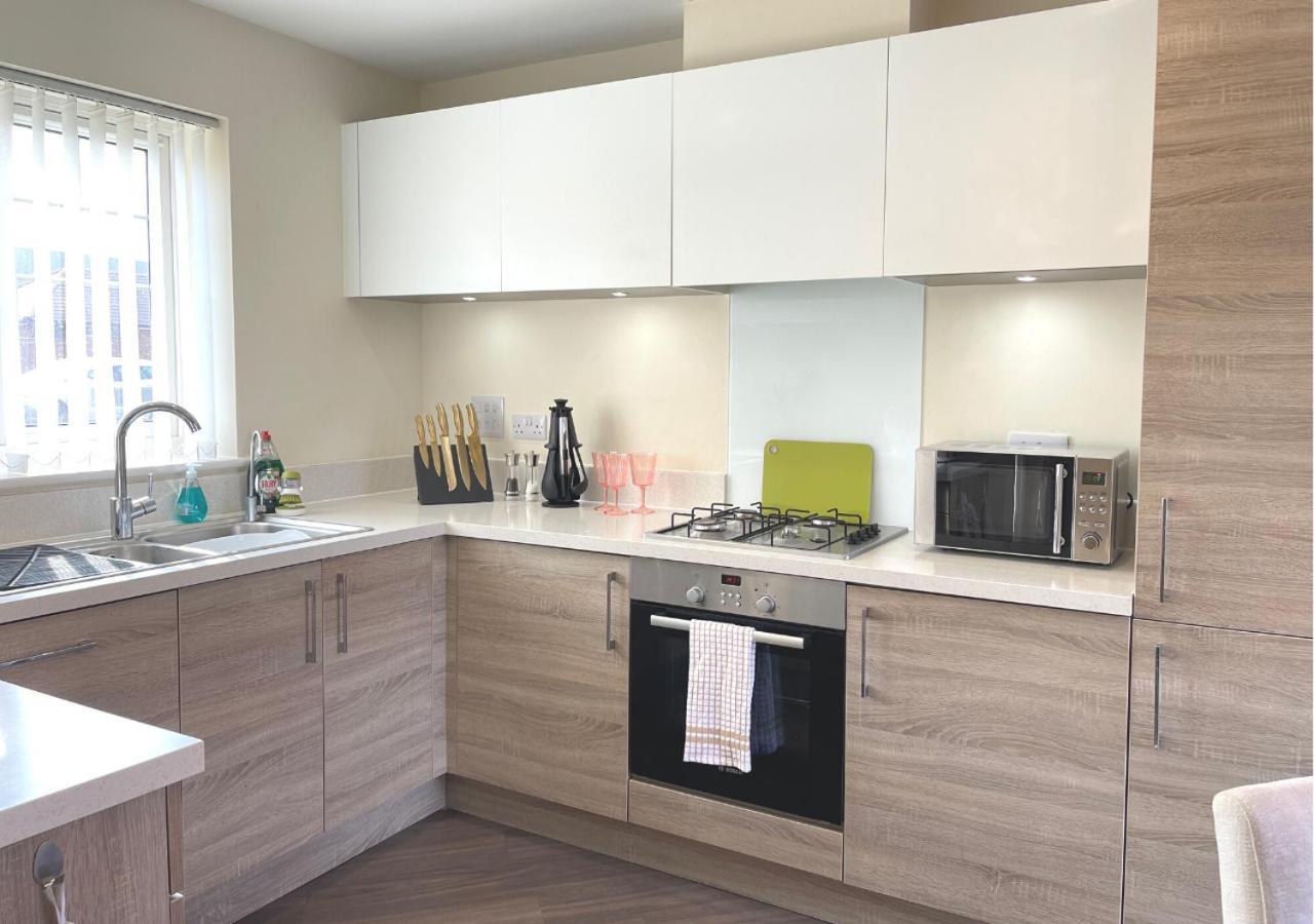 Ashford Holiday Home Sleeps 6 Free Parking Wifi Willesborough Екстериор снимка